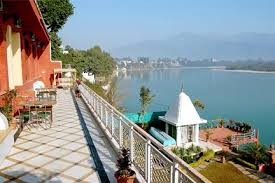 Ganga Kinare - A Riverside Hotel